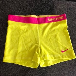 Nike Pros size Medium
